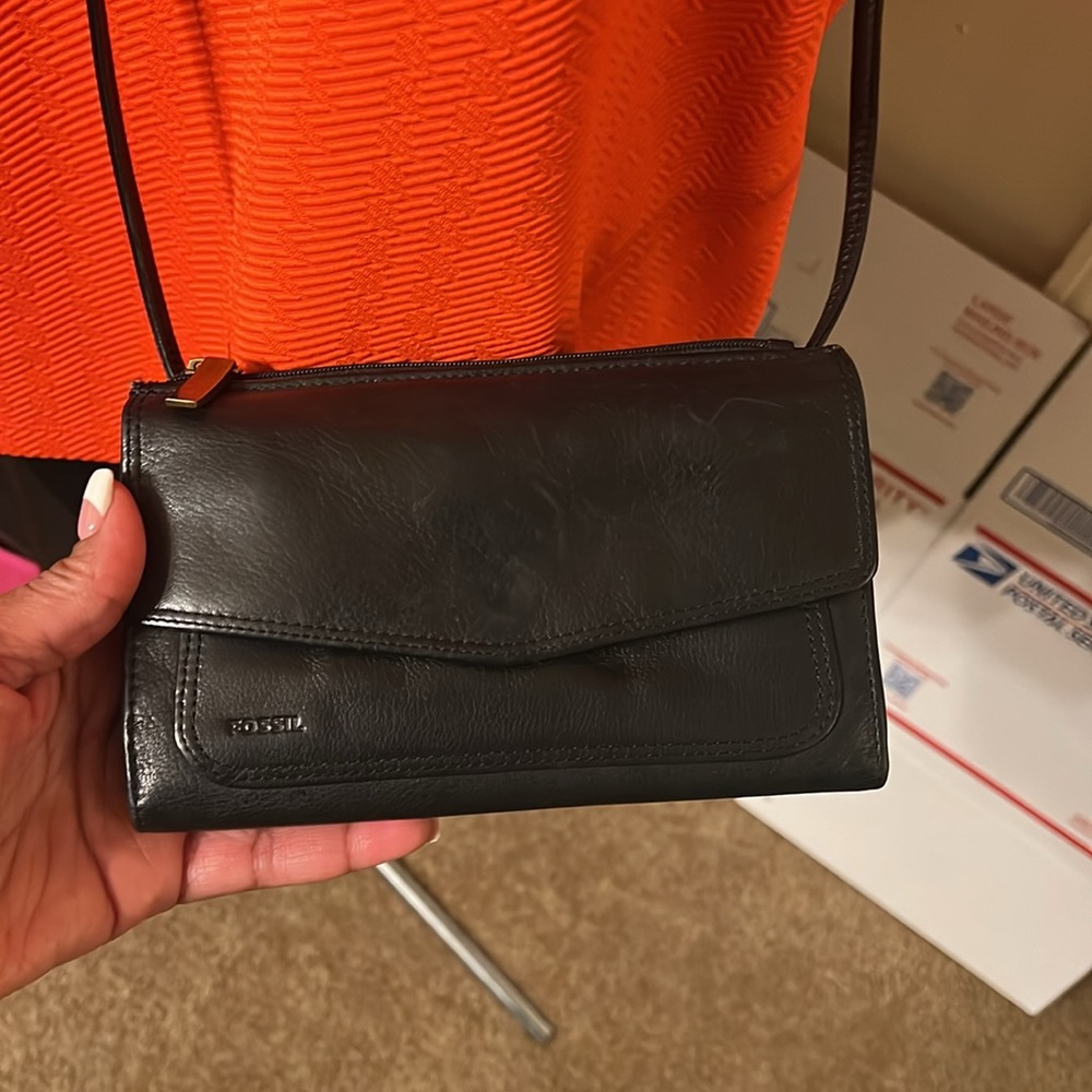 VINTAGE Fossil black leather wallet crossbody purse bag